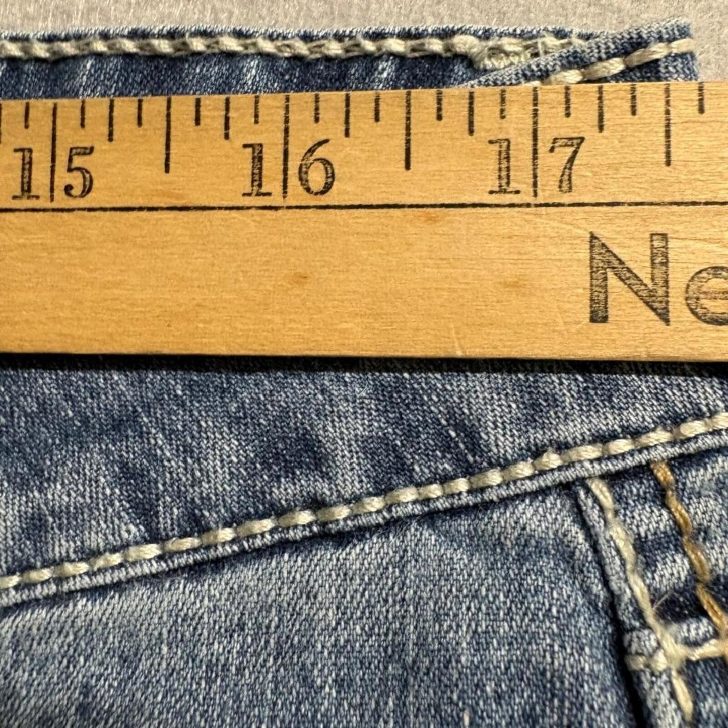 LEI Ashley Low Rise Slim Bootcut Jeans Womens 17 Regular Blue Denim Embroidered