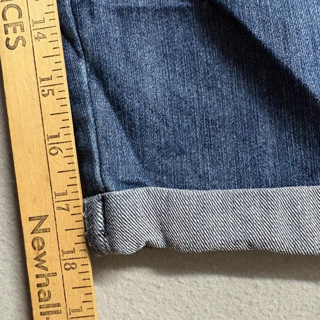 Gloria Vanderbilt Amanda Capri Jeans Womens 14 Blue Denim Stretch Cuffed Crop