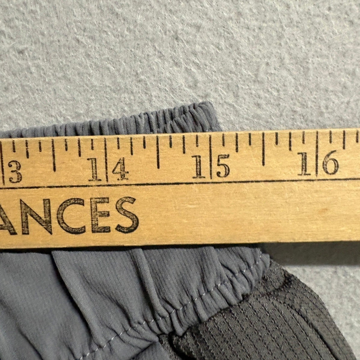 Supply & Demand Cargo Pants Womens Large Gray Elastic Waist Buckle Belt Utility