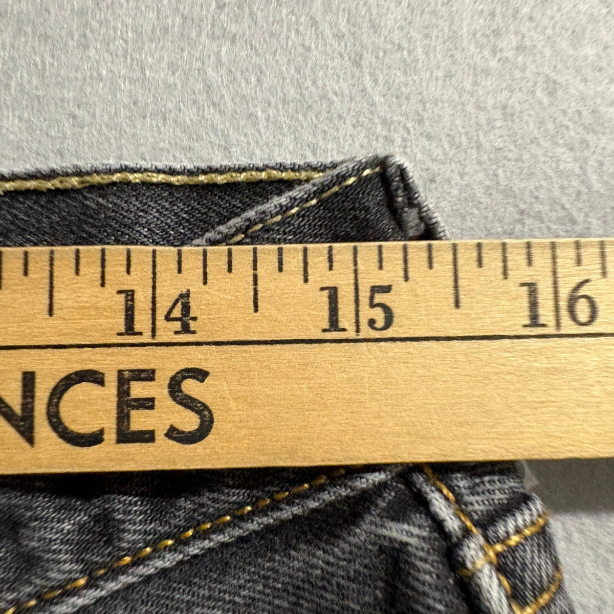 Levi's 501 Original Fit Jeans Mens 34x34 Grey Black Denim Button Fly Pants