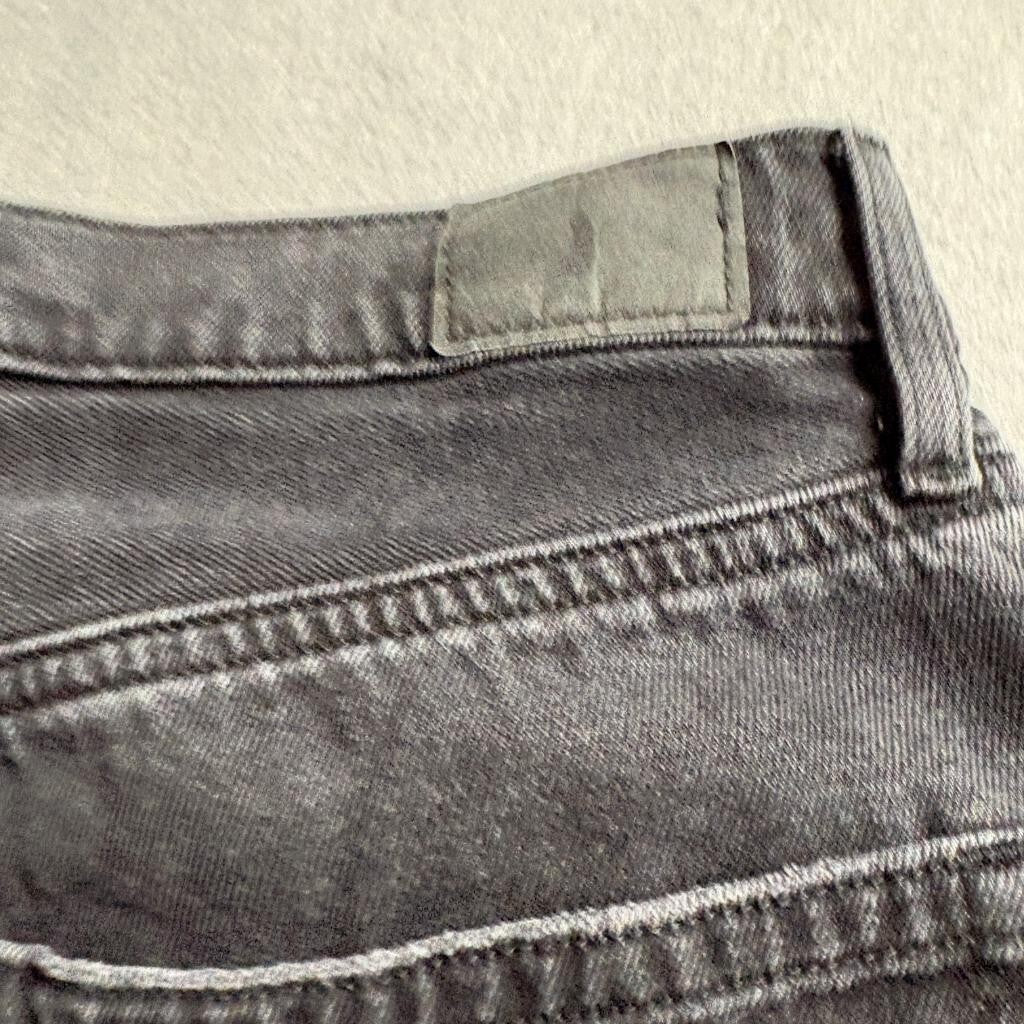 American Eagle Mom Jeans Womens 4 Black High Rise Distressed Denim