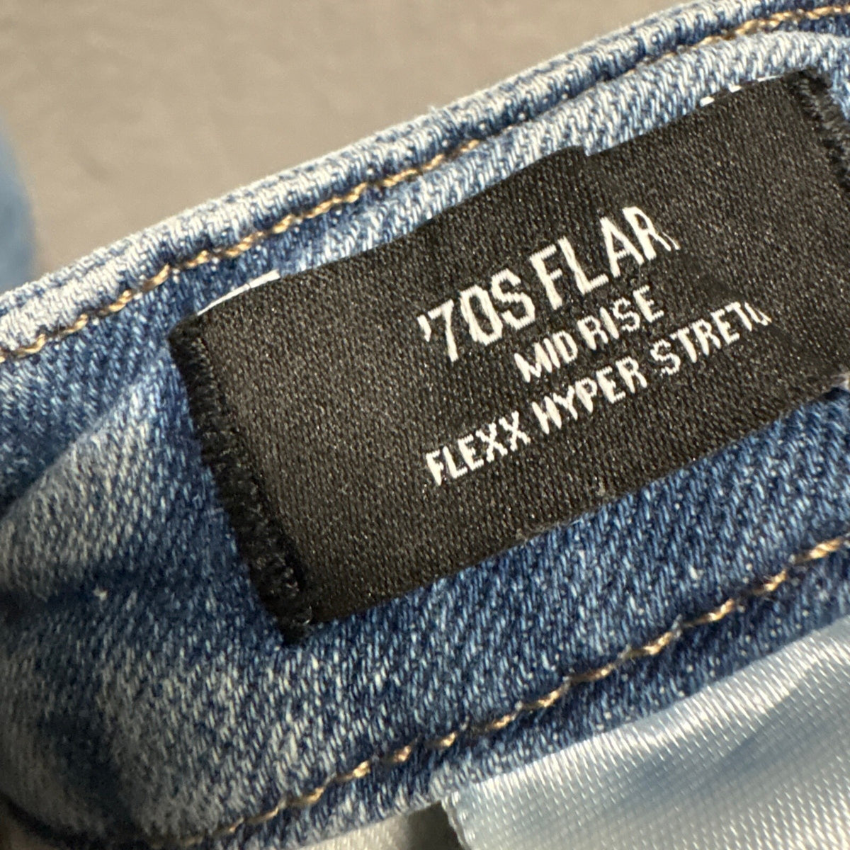 Express 70s Flare Jeans Womens Size S Reg Blue Denim Raw Hem Seam Front Mid Rise