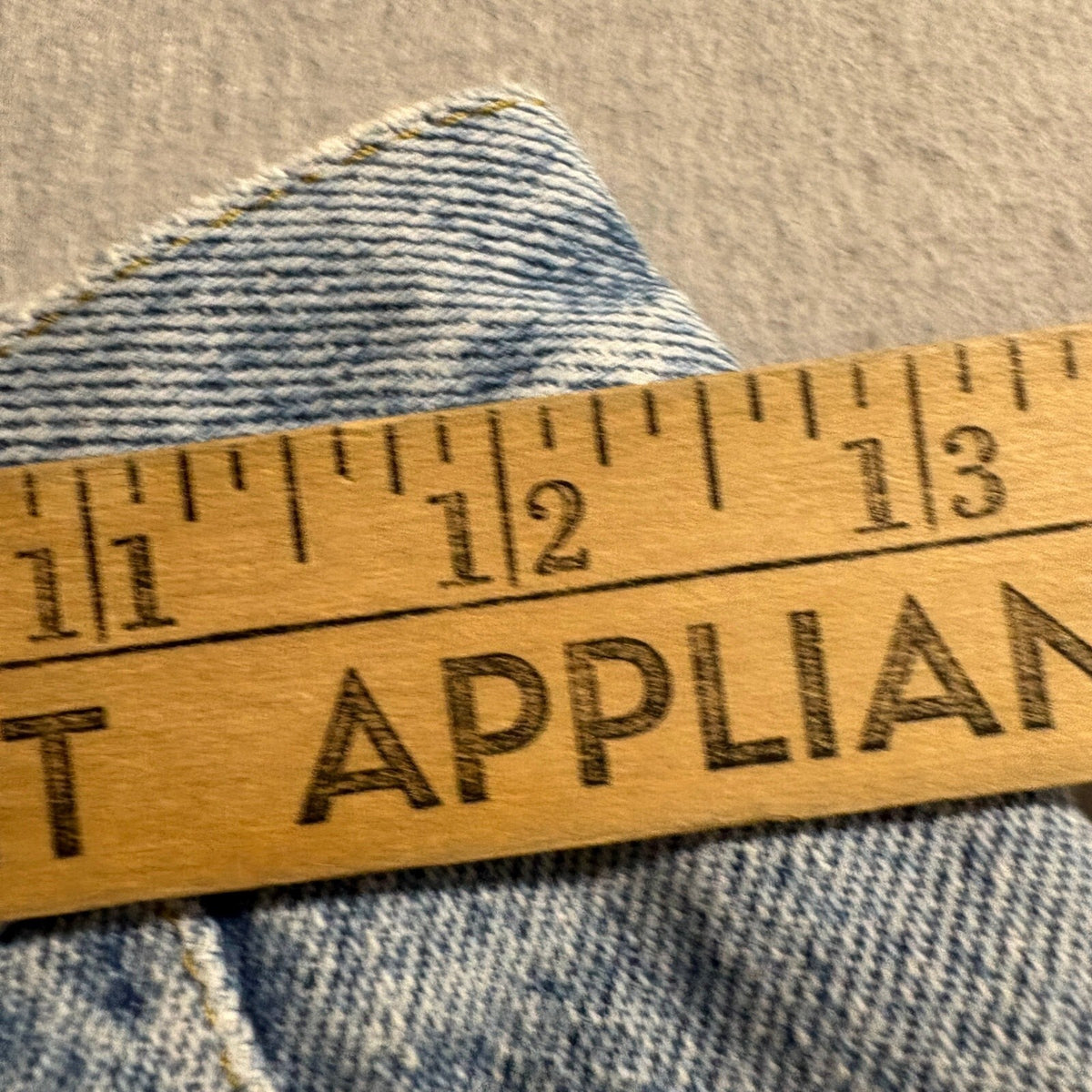 Vintage L.L. Bean Double Pleated Front Mom Jeans Light Wash Denim High Rise