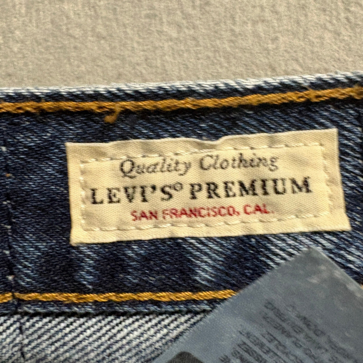 Levis Premium 501 Original Fit Jeans Womens W23 L28 Blue Denim Straight Leg High