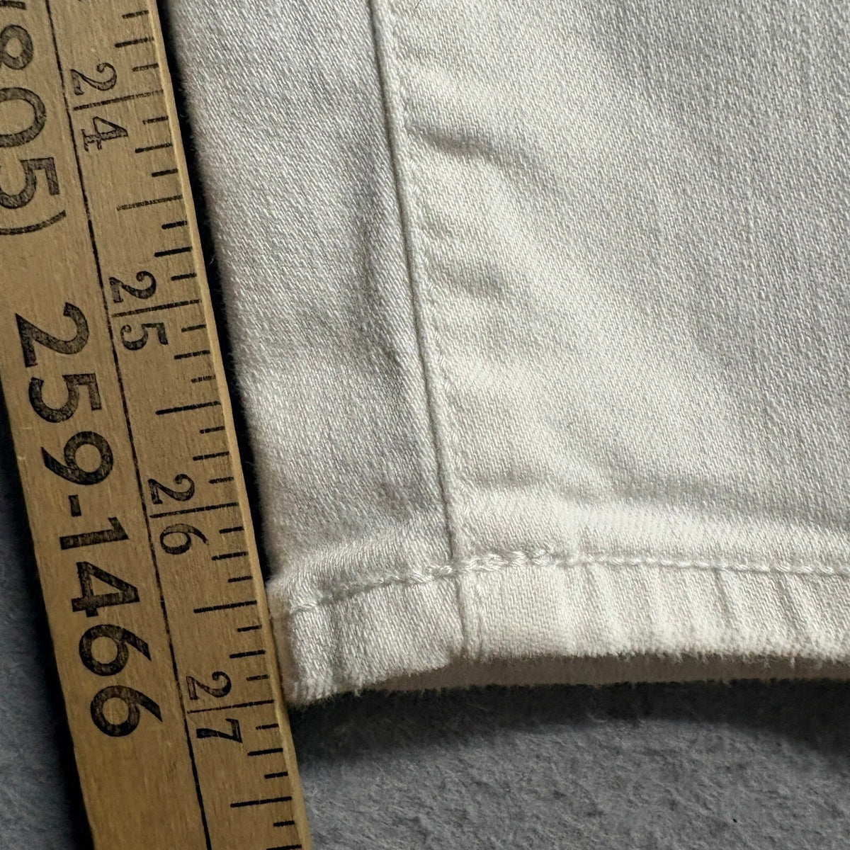 American Eagle Super Stretch Skinny Jeans Womens 12 Regular White Distressed