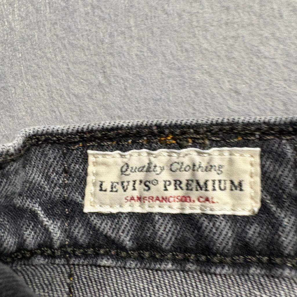 Levis Premium 501 Original Crop Jeans Womens 27x28 Gray Denim Button Fly Stretch