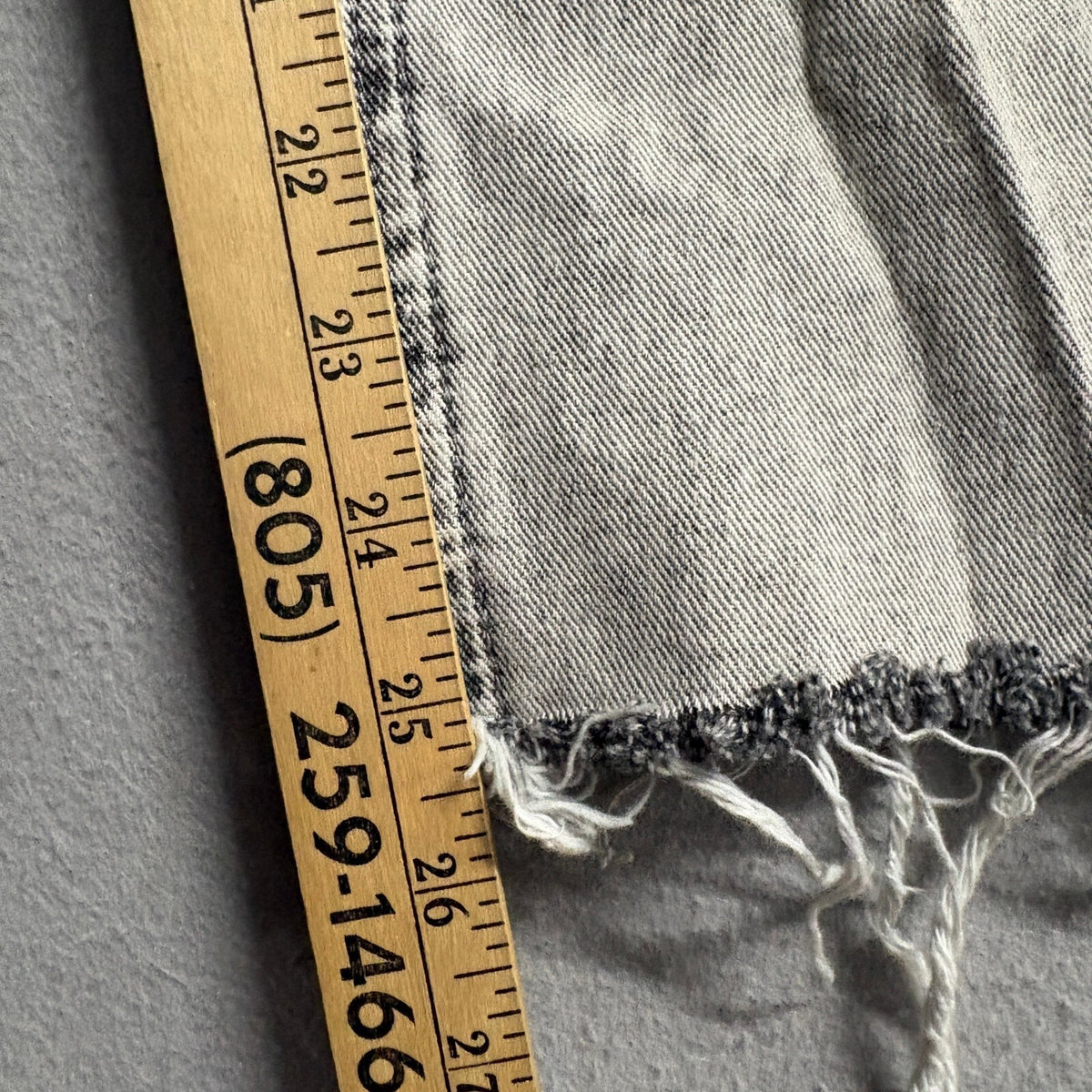 Ashley Mason High Rise Wide Leg Acid Wash Jeans Womens Size 7/28 Gray Cherry