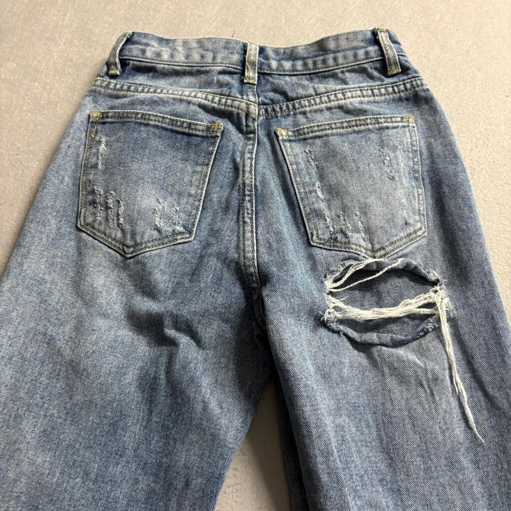 PrettyLittleThing High Rise Straight Leg Jeans Womens US 2 Blue Split Hem Ripped