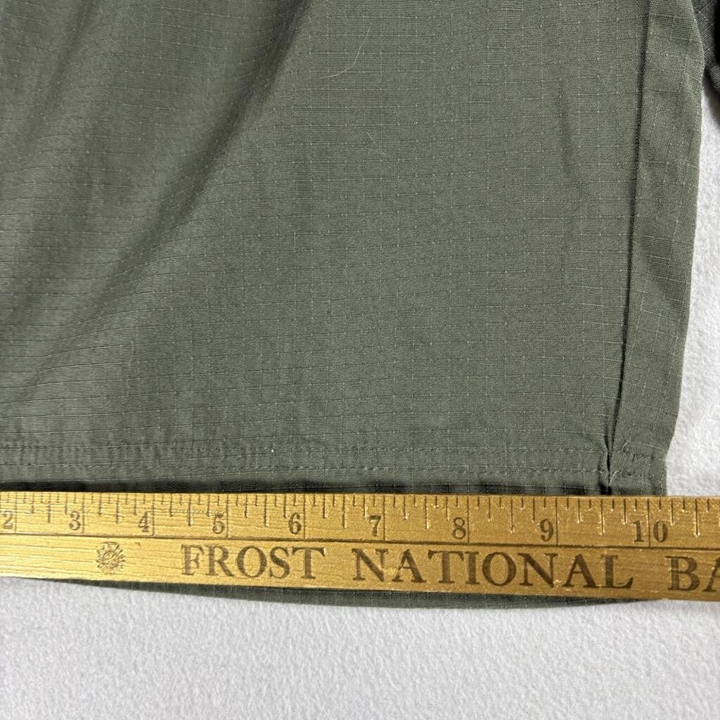 In Moda Womens Bermuda Shorts Size 12 Olive Green 100% Cotton Casual Hiking