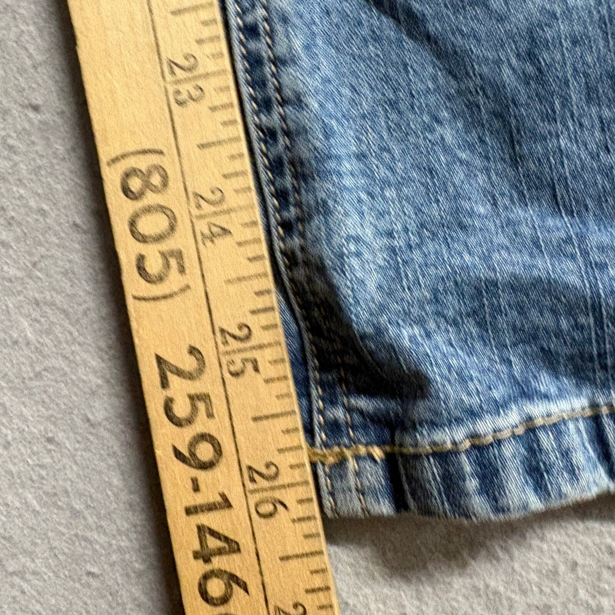 G.H. Bass & Co Women's Bootcut Jeans Size 6 Medium Wash Stretch Denim Blue