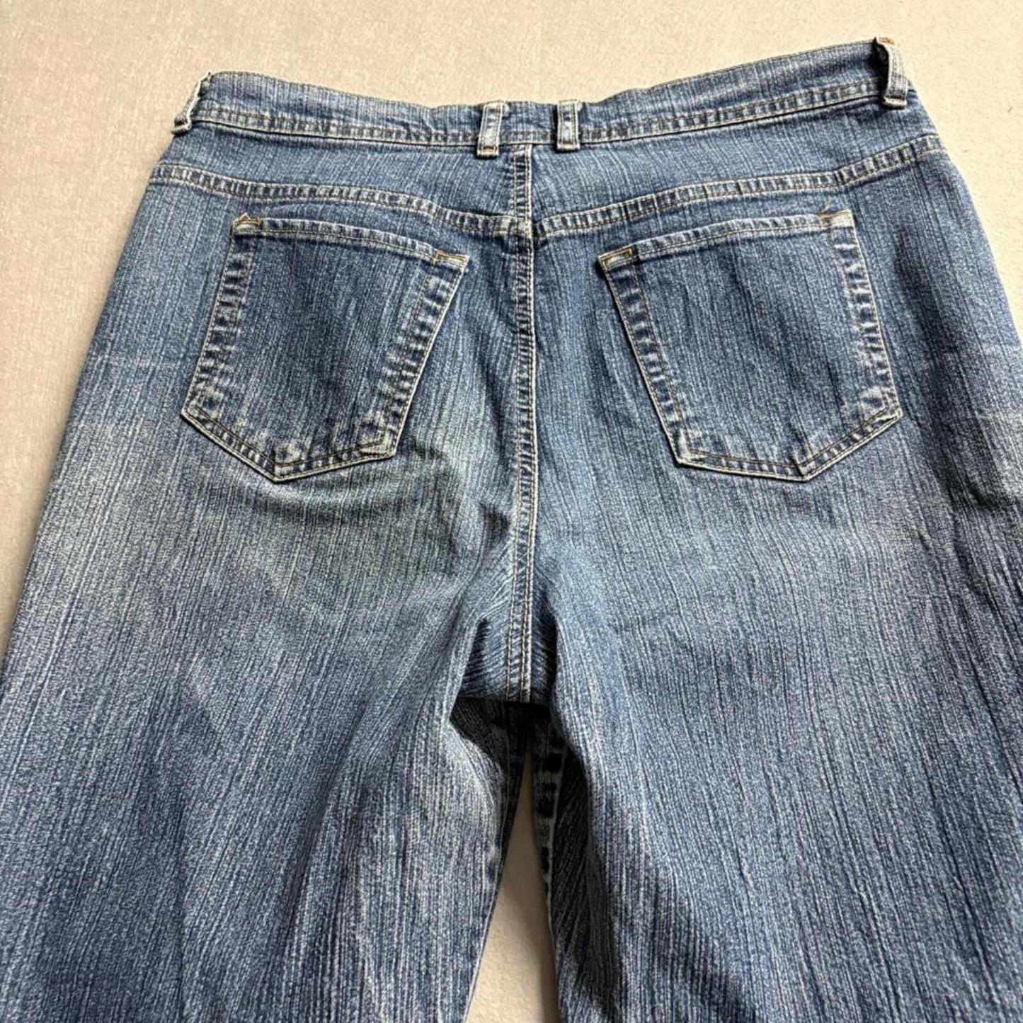 Gloria Vanderbilt Amanda Jeans Womens 12 Average Blue Denim Straight Leg Stretch