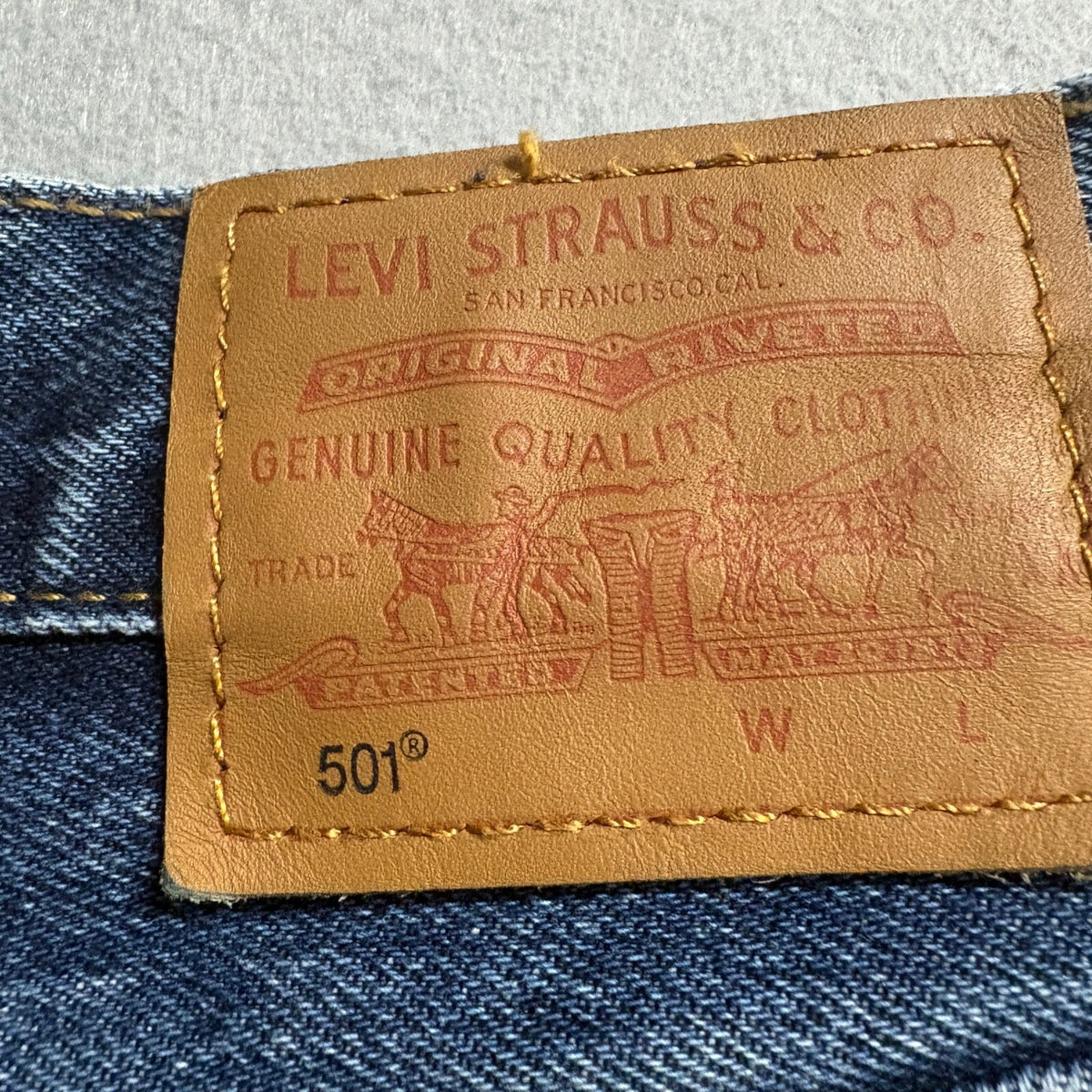 Levis Premium 501 Original Fit Jeans Womens W23 L28 Blue Denim Straight Leg High