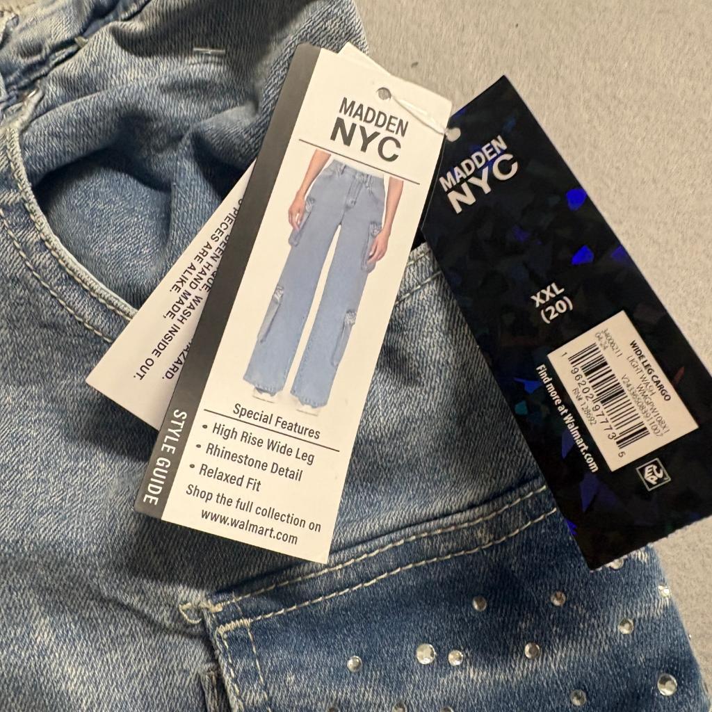 Madden NYC Womens XXL 20 Wide Leg Cargo Jeans Rhinestone High Rise Light Wash