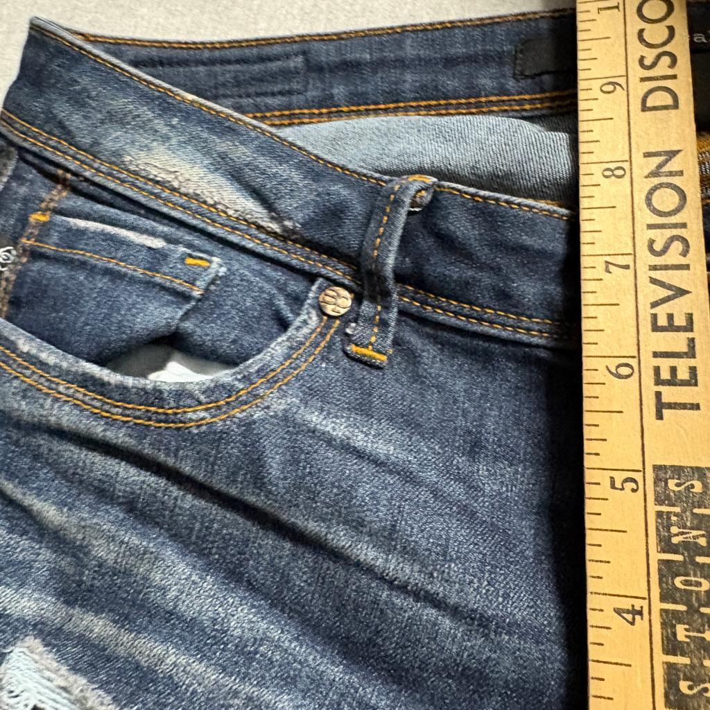 Sneak Peek Distressed Skinny Jeans Womens Size 9 Blue Denim Ripped Low Rise