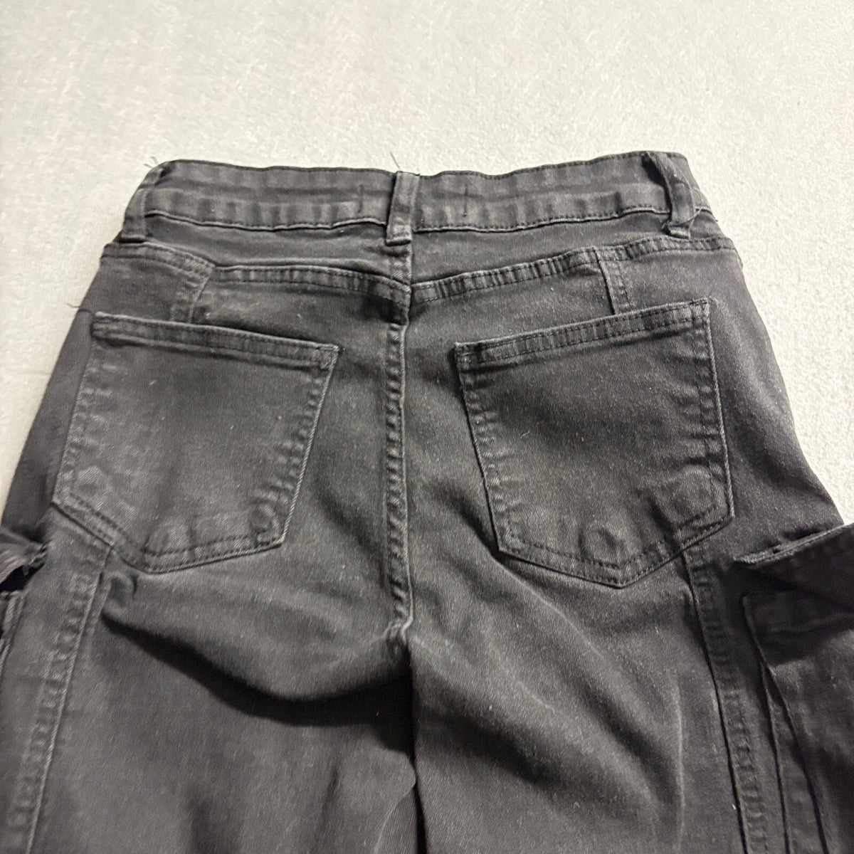 Between Us Womens Cargo Jeans Size 3 Black High Rise Multi Pocket Utility Denim