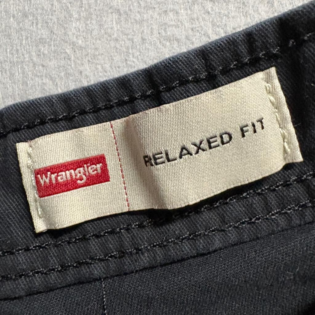 Wrangler Mens Cargo Pants 30x32 Black Cotton Blend Stretch Relaxed Fit Utility