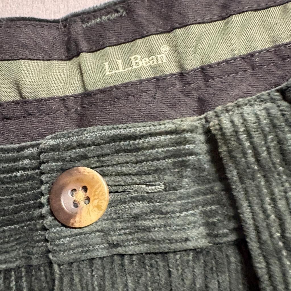 LL Bean Corduroy Pants Mens 30 Green Classic Fit Pleated Front Cotton Outdoor
