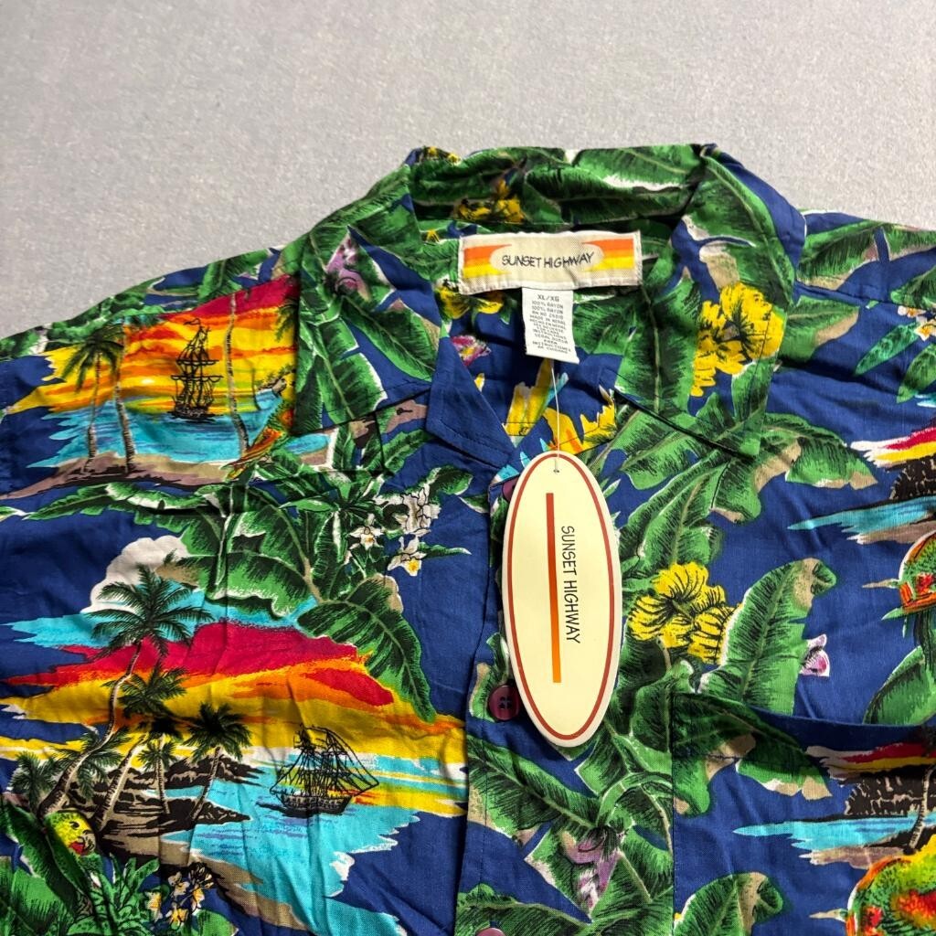 Sunset Highway Hawaiian Shirt Mens XL Blue Rayon Tropical Parrot Sunset Beach