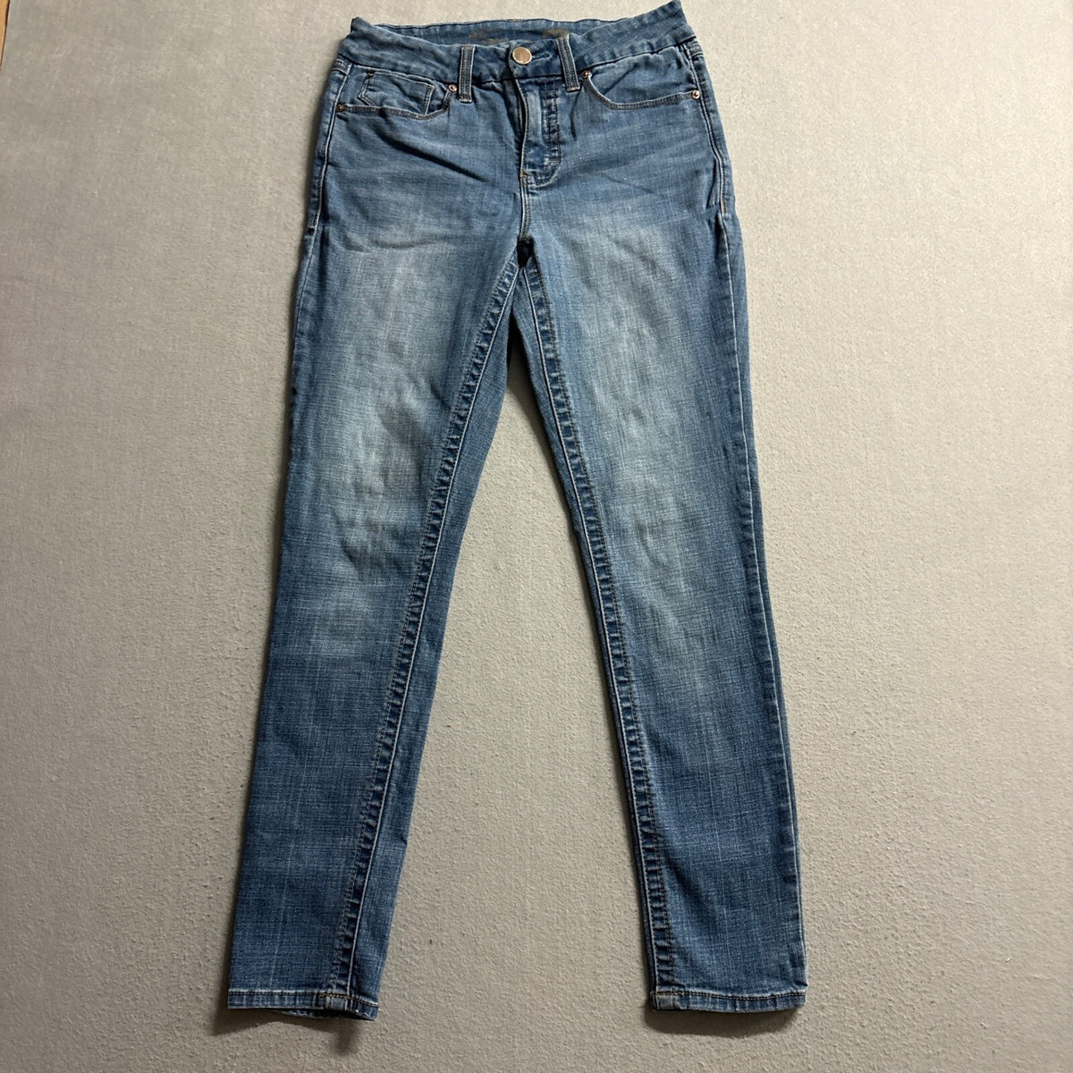 Seven7 Skinny Jeans Womens Size 6 Blue Denim Stretch Medium Wash