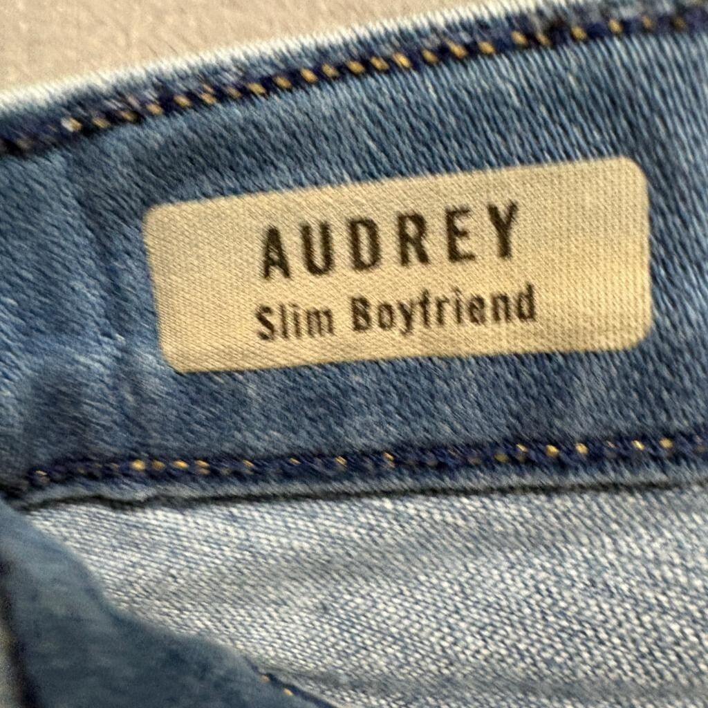 True Religion Audrey Slim Boyfriend Jeans Womens Size 30 Blue Denim Stretch USA