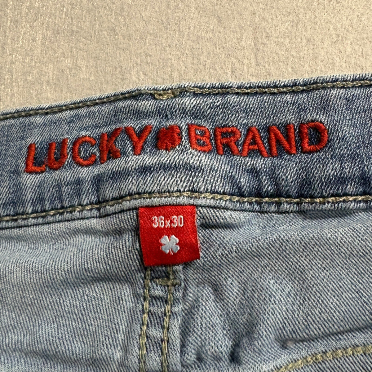 Lucky Brand 223 Straight Fit Jeans Mens 36x30 Medium Wash Stretch Denim Pants