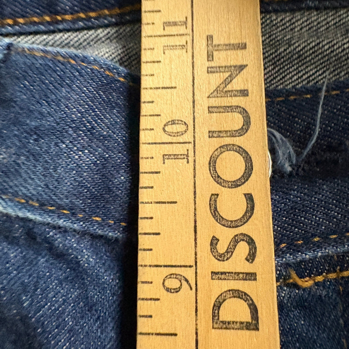 Levis 501 Button Fly Jeans Mens 34x34 Dark Wash Denim Straight Leg Blue