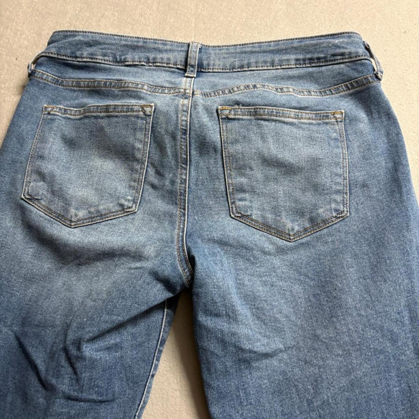 Sonoma Goods For Life Jeans Womens 8 Medium Blue Denim Straight Leg Distressed