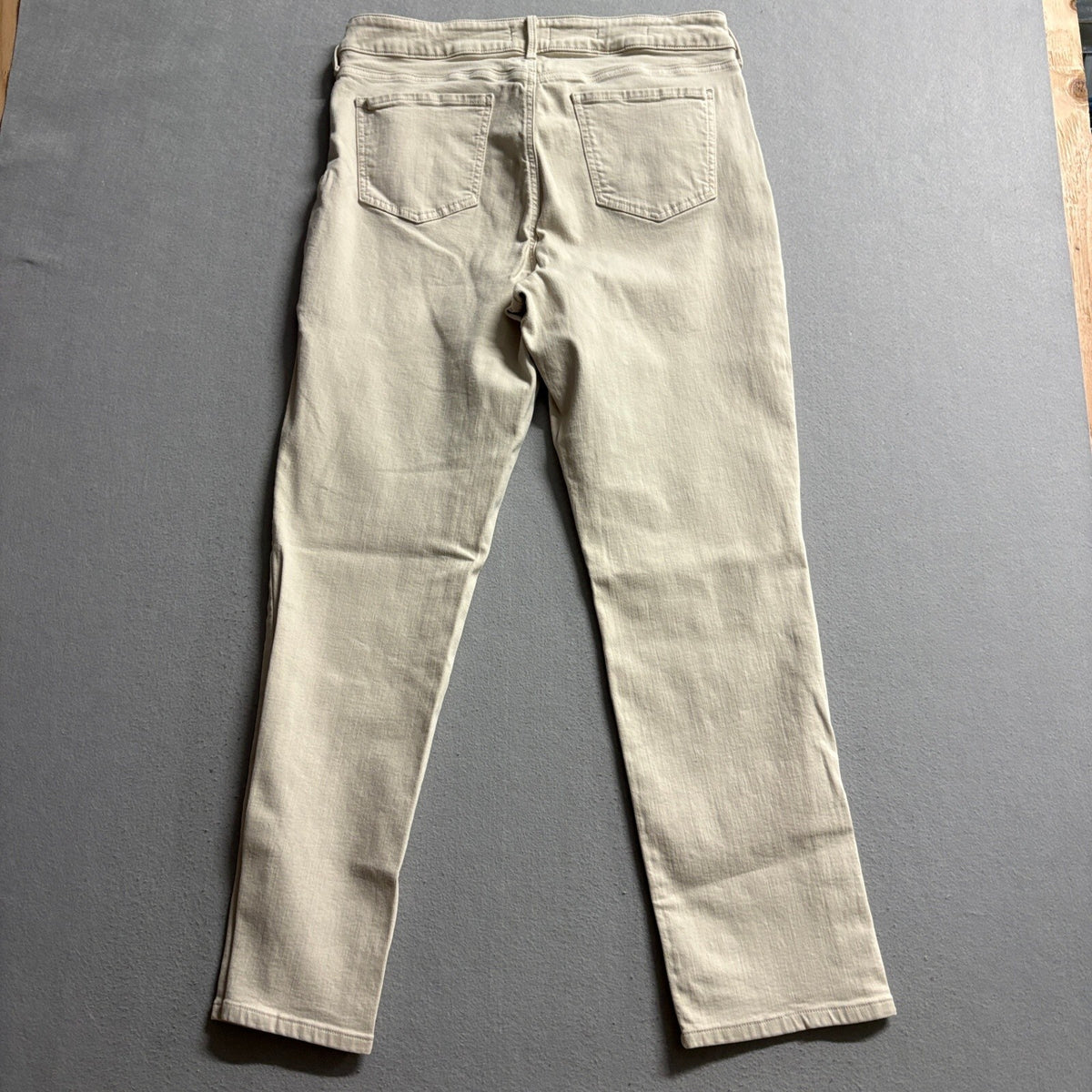 NYDJ Marilyn Straight Leg Jeans Womens Size 14 Beige Khaki Lift Tuck Denim