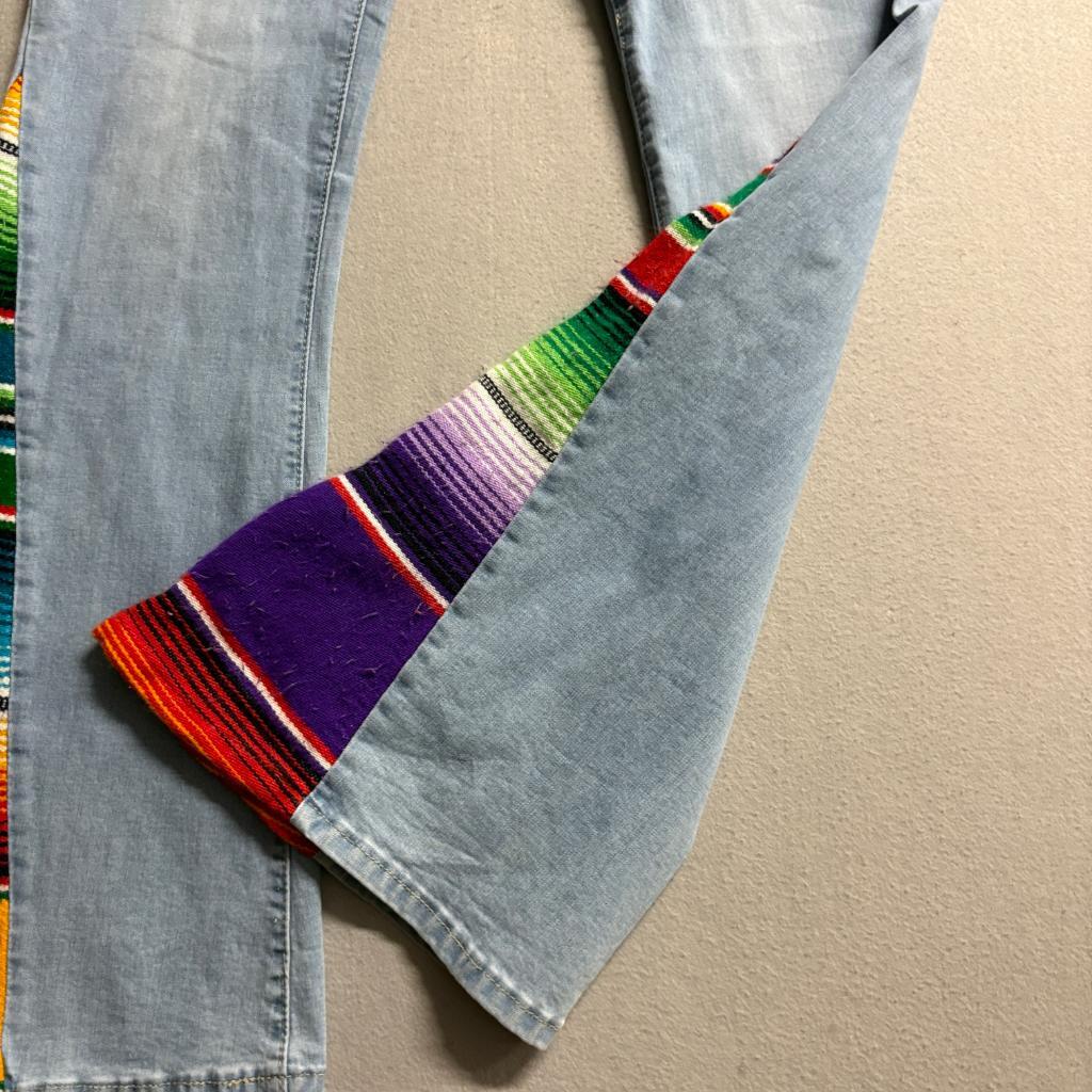 Lucky and Blessed L&B Serape Flare Jeans Womens 14 Light Wash Denim Bell Bottoms