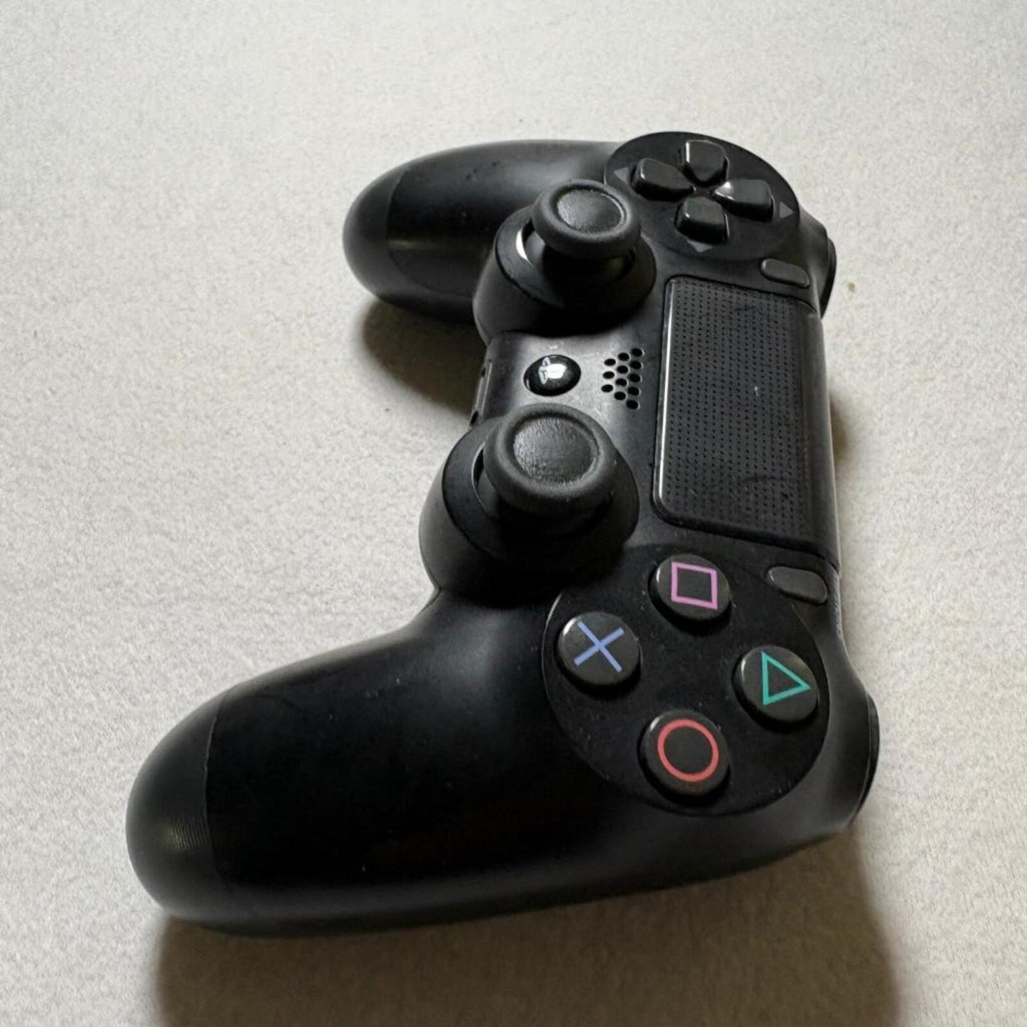Sony PlayStation 4 DualShock 4 Wireless Controller Black CUH-ZCT2U PS4 OEM
