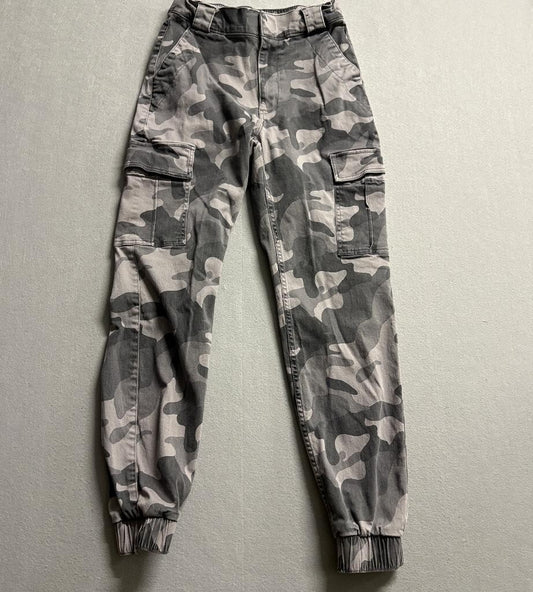 Hollister Ultra High Rise Jogger Pants Womens Small Gray Camo Cargo Stretch