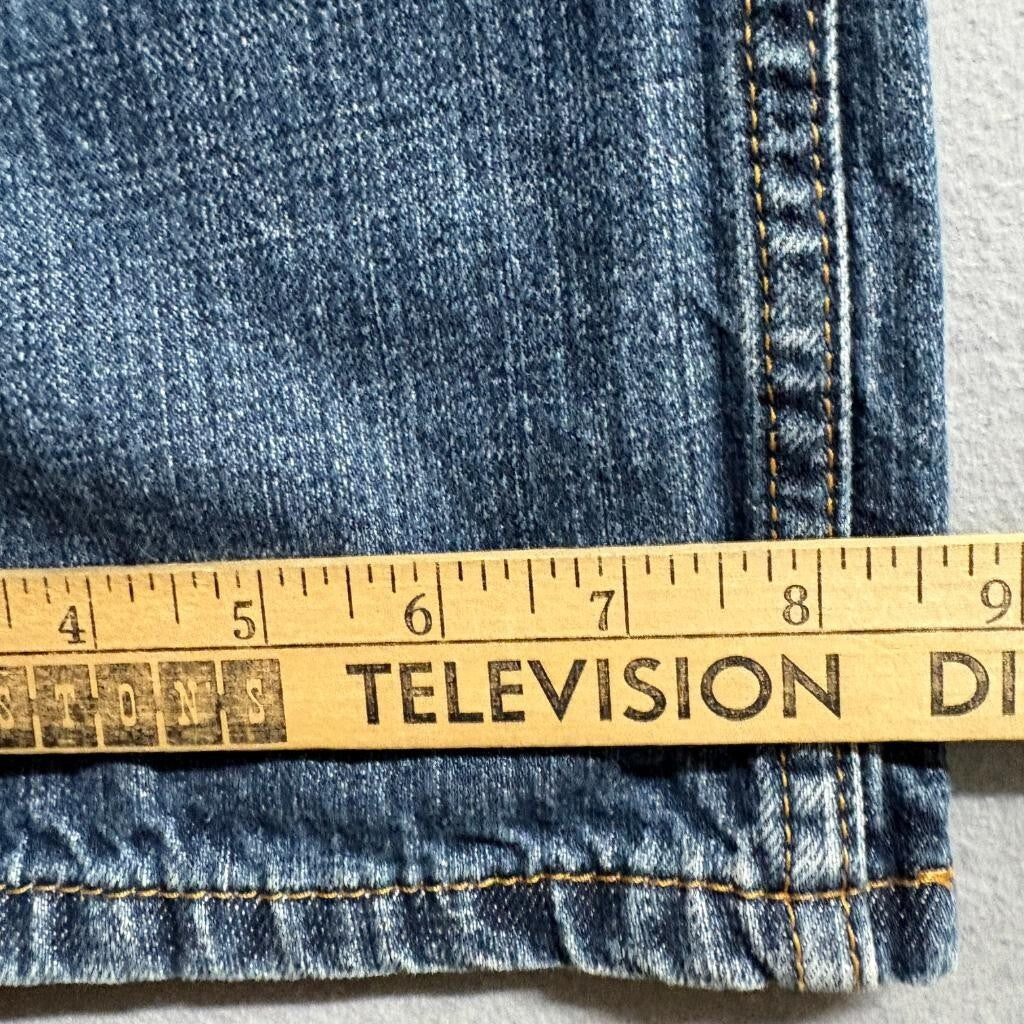 Levis 505 Straight Fit Jeans Mens 32x34 Blue 100% Cotton Denim Medium Wash
