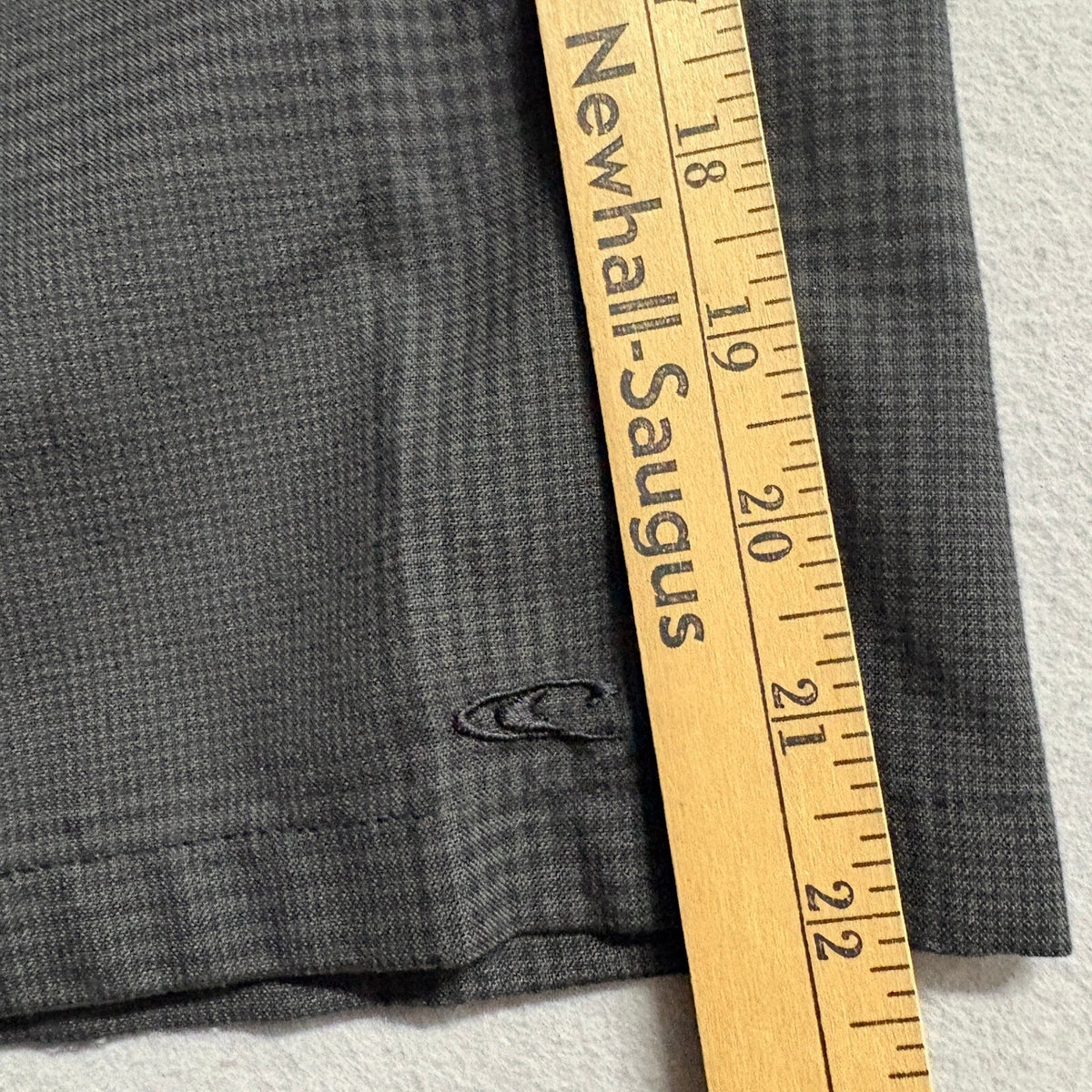 ONeill Hybrid Shorts Mens 36 Gray Plaid Boardshorts Walkshorts Polyester Blend