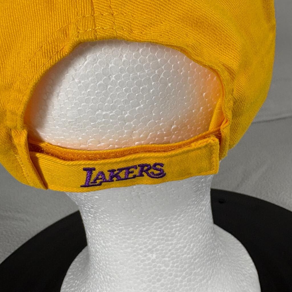 Los Angeles Lakers New Era Hat Cap Mens Adult Yellow Purple Embroidered