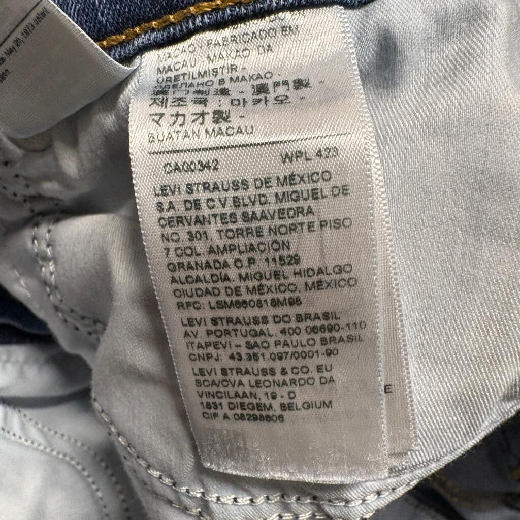 Levi's 311 Shaping Skinny Jeans Womens 27 Medium Wash Blue Denim Stretch