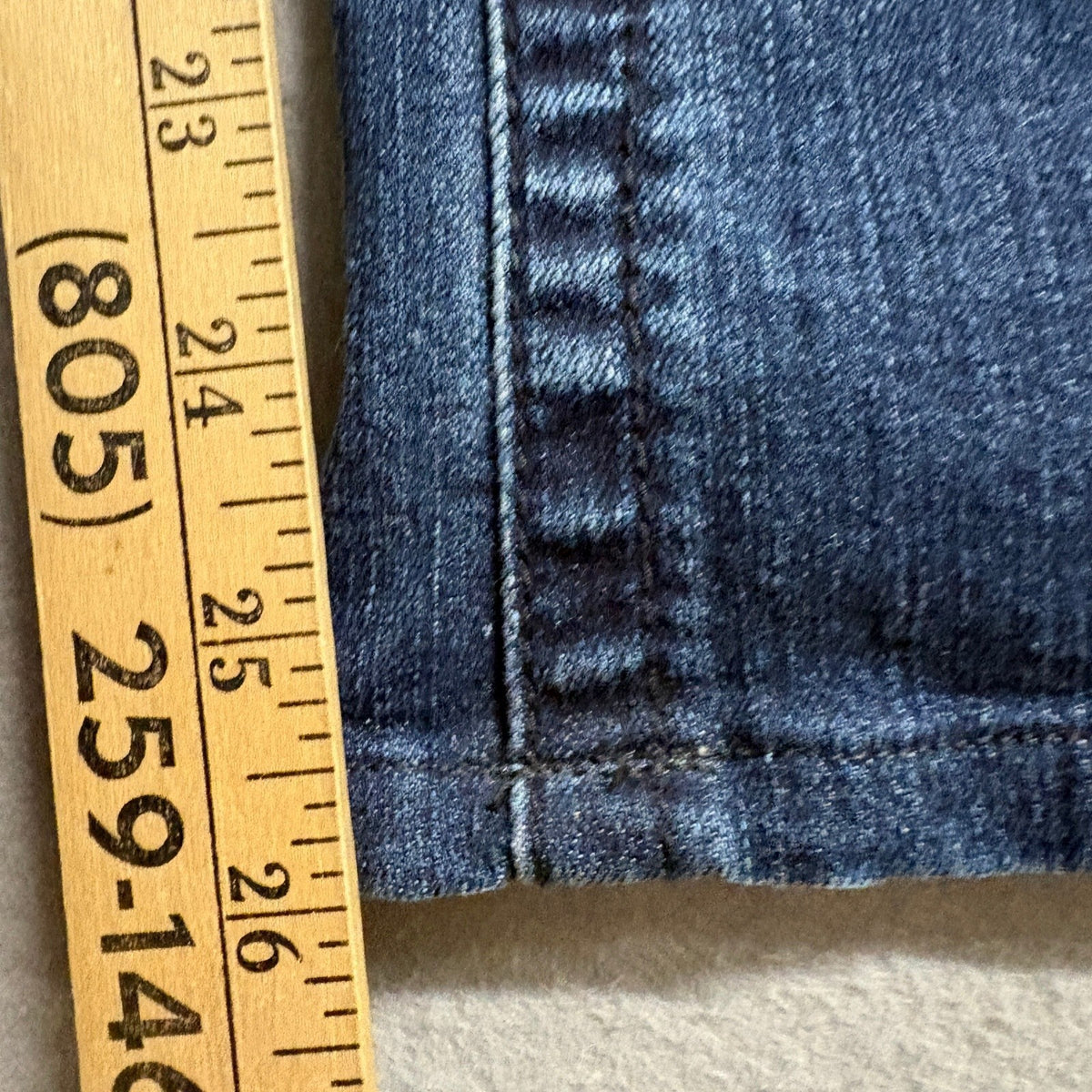 Seven7 Tummy Less Bootcut Jeans Womens 12 Blue Denim Stretch Mid Rise Crop