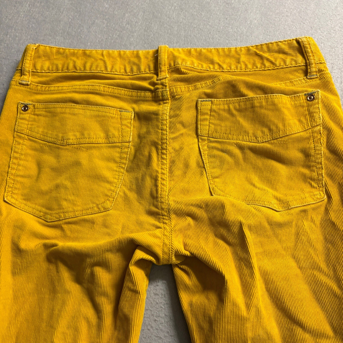 Gap 1969 Real Straight Corduroy Pants Womens 28/6 Yellow Gilded Gold Stretch
