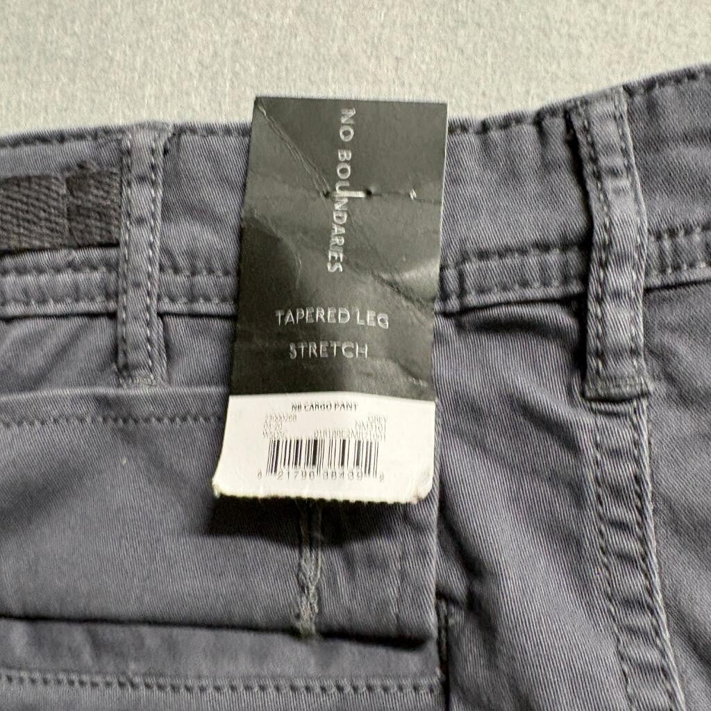 No Boundaries Womens Cargo Pants 26x30 Grey Tapered Leg Stretch Utility New