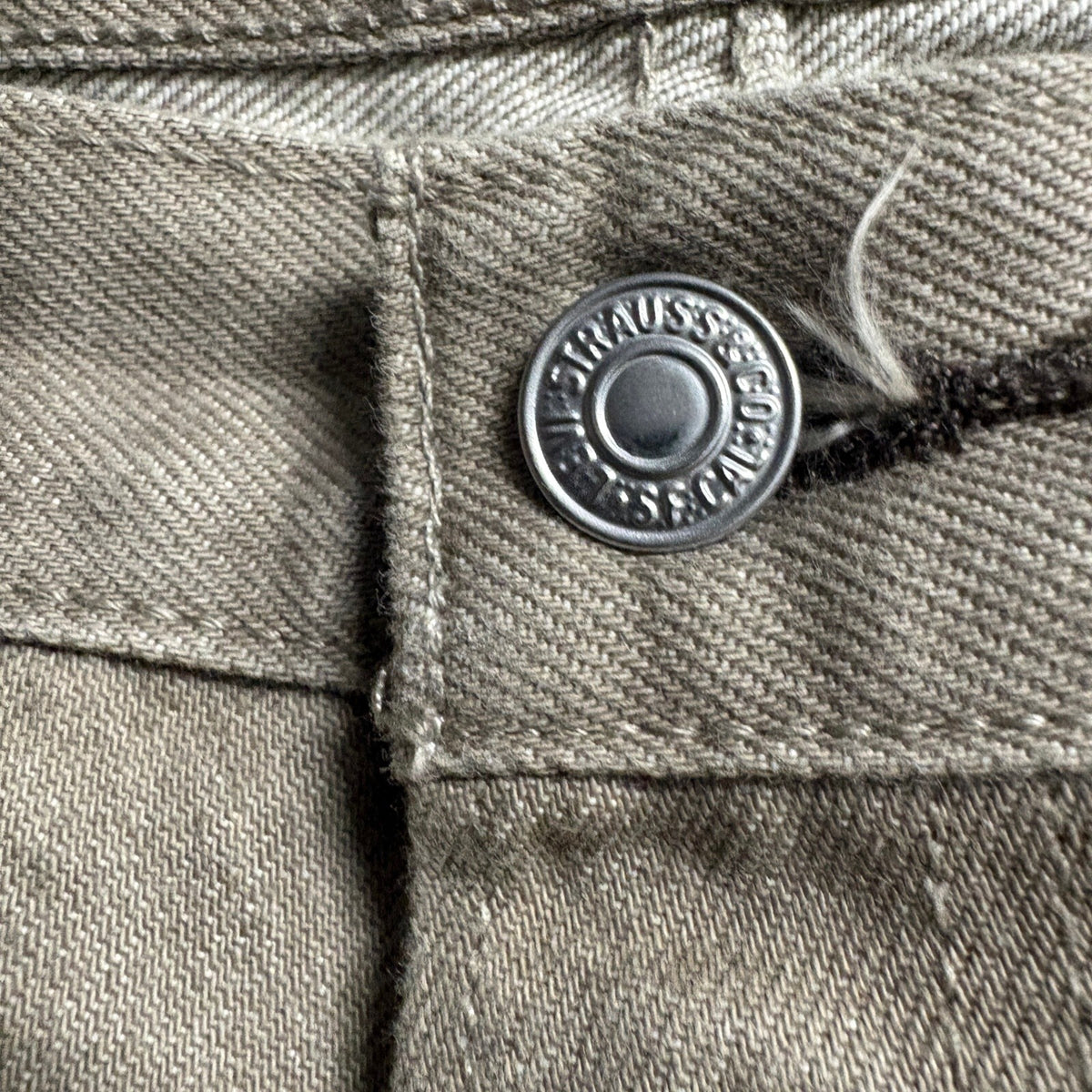 Levis 501 Button Fly Jeans Mens 46x30 Brown Denim Straight Leg Pants Mexico