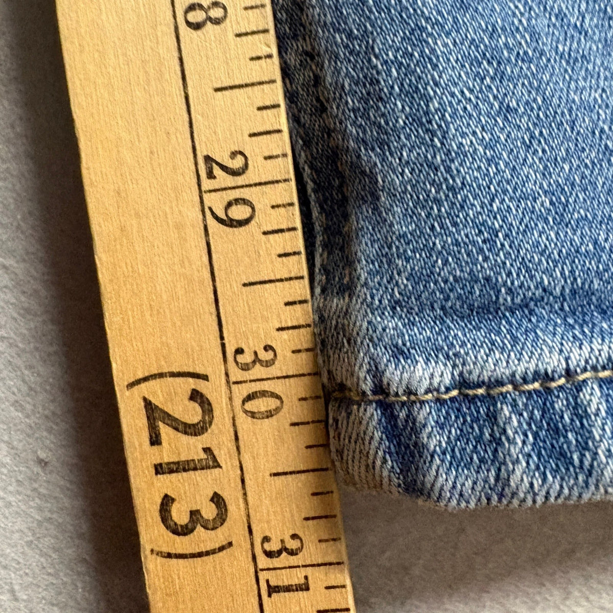 Flying Monkey Womens Size 27 Distressed Straight Leg High Rise Blue Jeans F4508