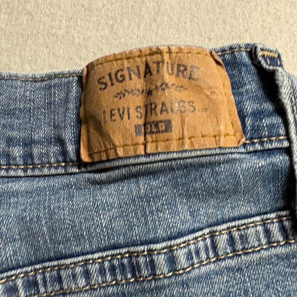 Signature by Levi Strauss Co Womens Ultra High Rise Jegging Jeans Size 5 W27