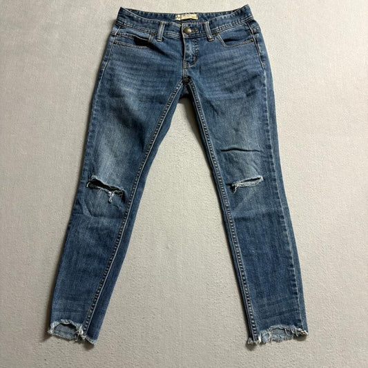 Free People Distressed Skinny Jeans Womens Size 24 Blue Denim Frayed Hem Crop