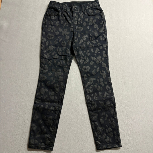 Chicos Jeans Womens 0.5R Black Gray Leopard Print Slim Leg Stretch Denim Pants