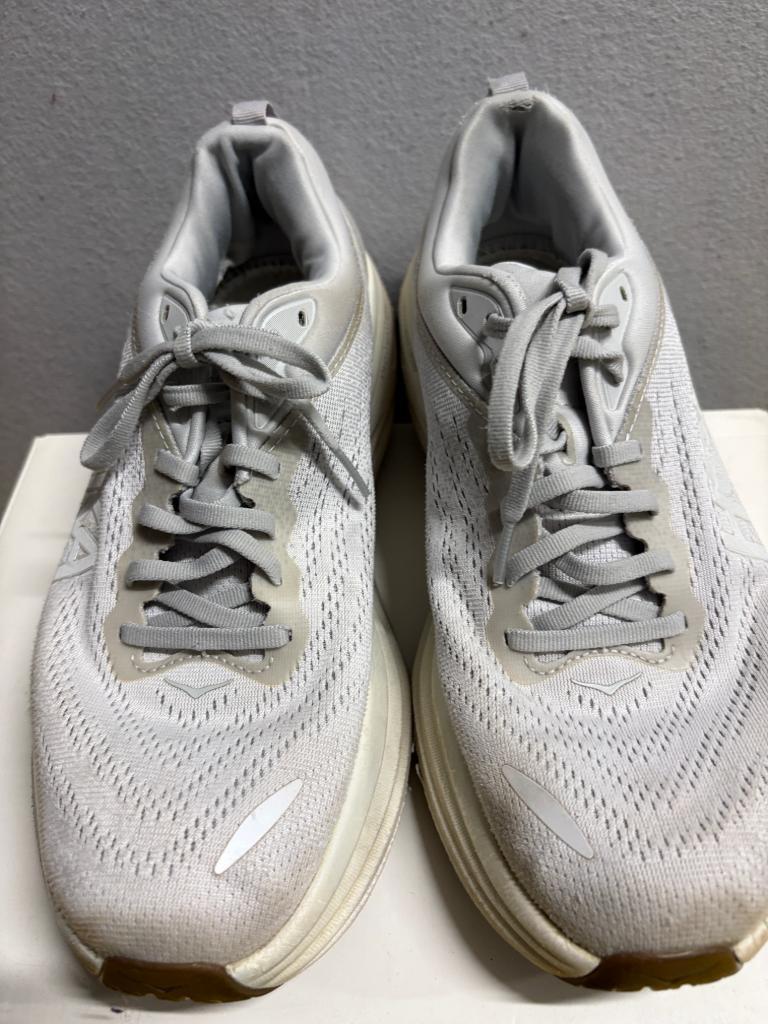 Hoka One One Bondi 8 White Gum Womens Running Shoes Size 10 Wide 10B 1127952