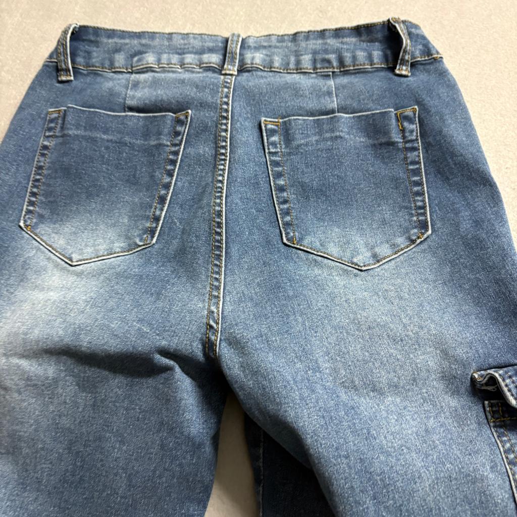 Sexy Fabulous Cargo Jeans Womens Size 9 Blue Denim High Rise Straight Leg