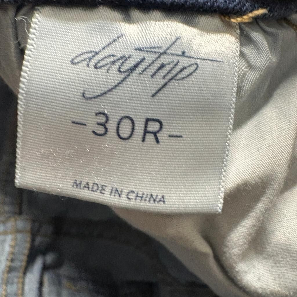 Daytrip Virgo Straight Jeans Womens 30R Blue Denim Stretch Mid Rise