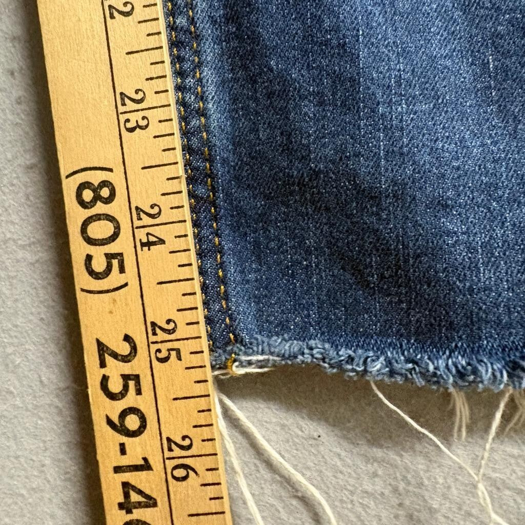 H&M Divided High Waisted Crop Jeans Womens Size 4 Blue Denim Raw Hem Stretch