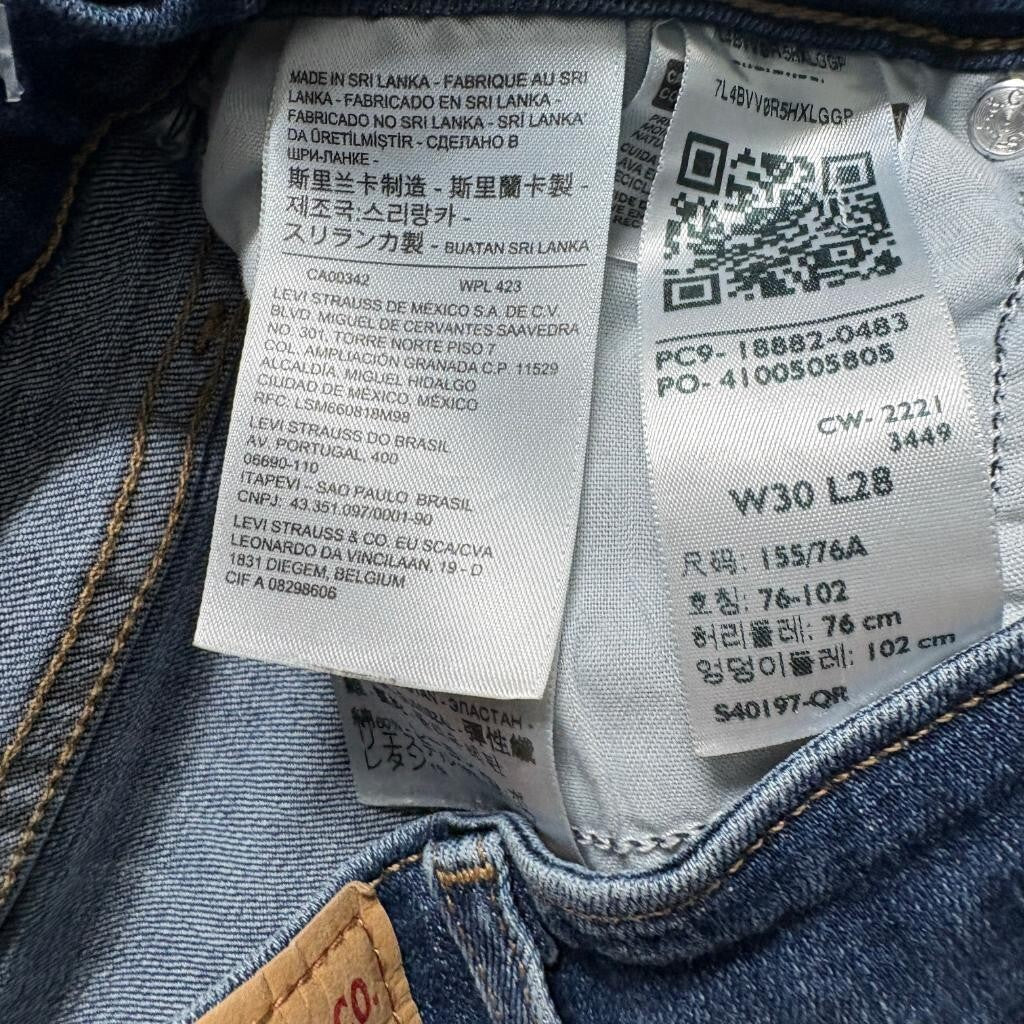 Levi's 721 High Rise Skinny Jeans Womens Size 30 Distressed Blue Denim W30 L28