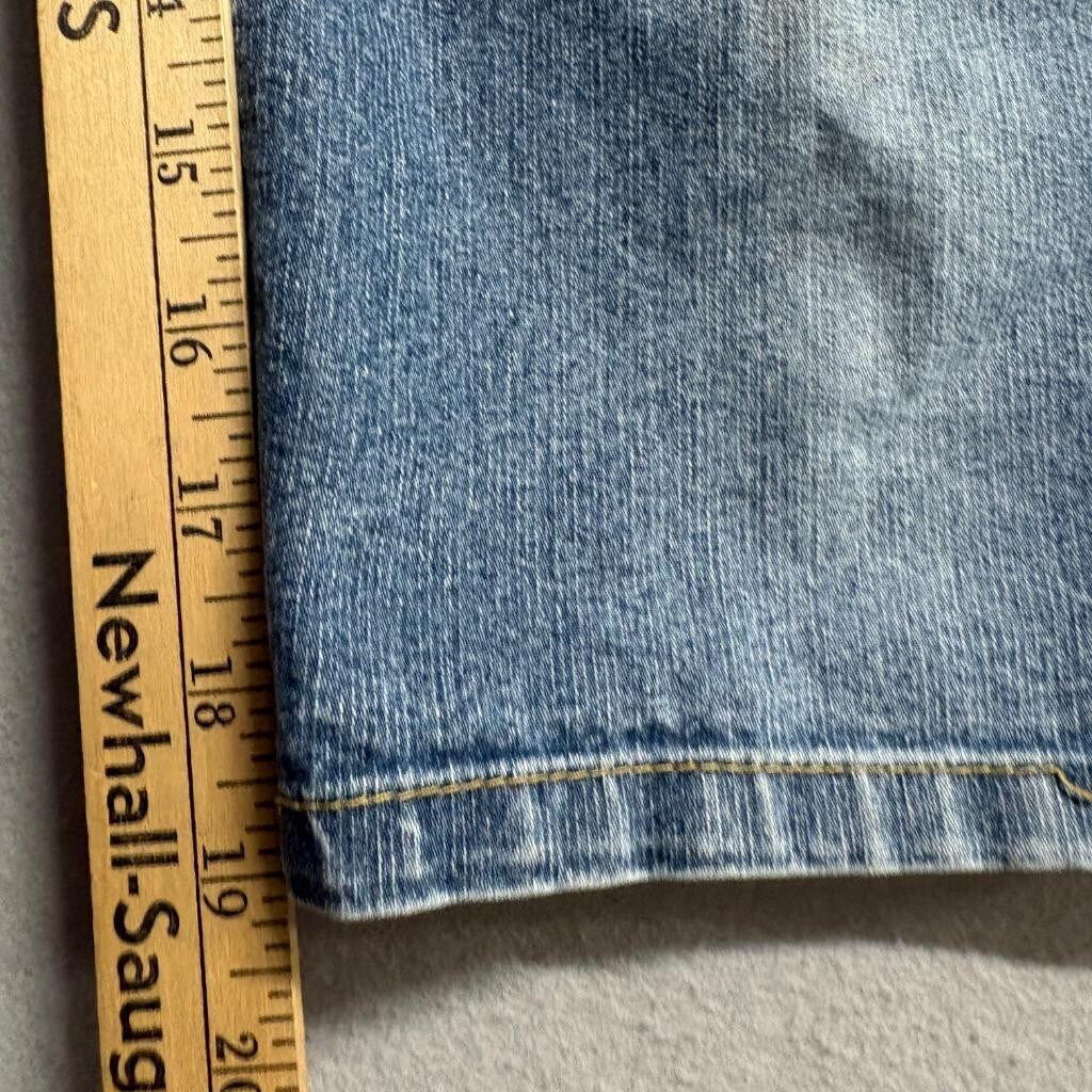Gloria Vanderbilt Womens Capri Jeans Size 6 Blue Denim Stretch Cropped Pants