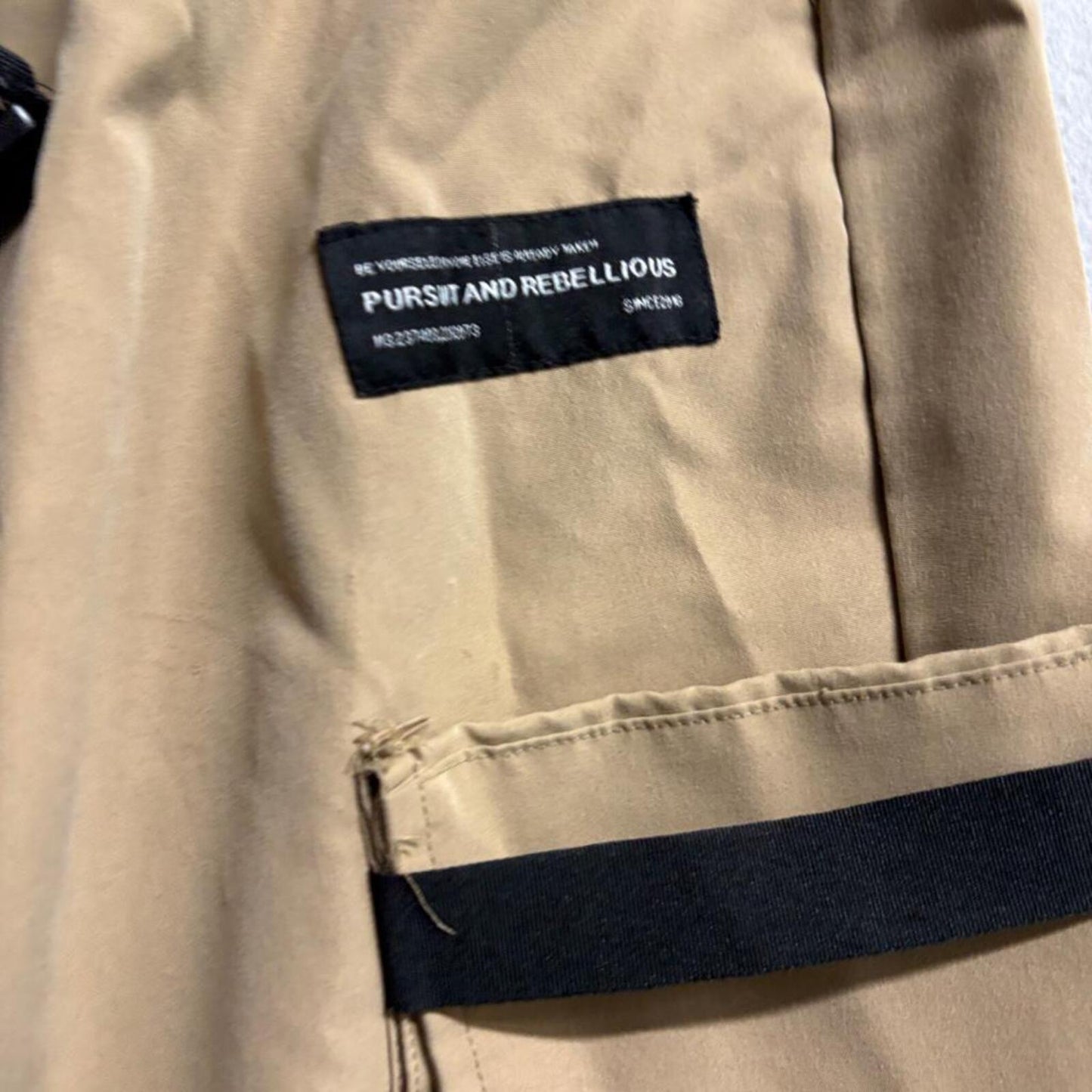 Pursuit and Rebellious Mens Cargo Jogger Pants Large Tan Khaki Elastic Waist